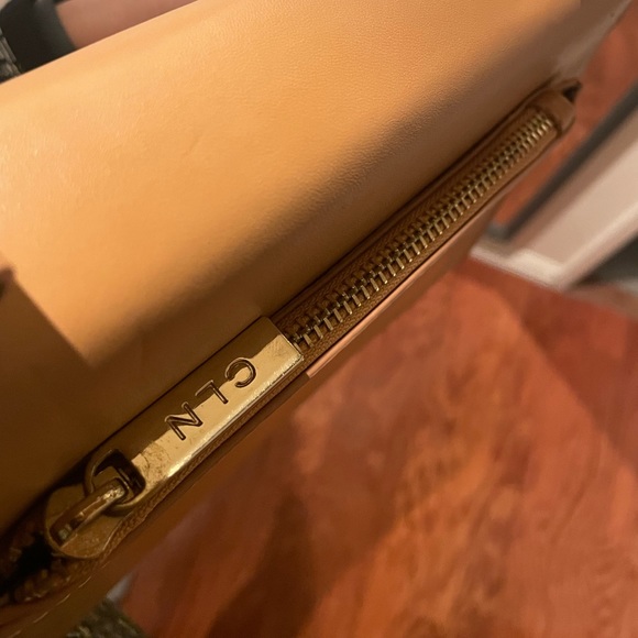 CLN Handbag - Picture 7 of 9